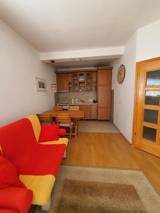 Zogu Apartments - City View Pristina Kültér fotó