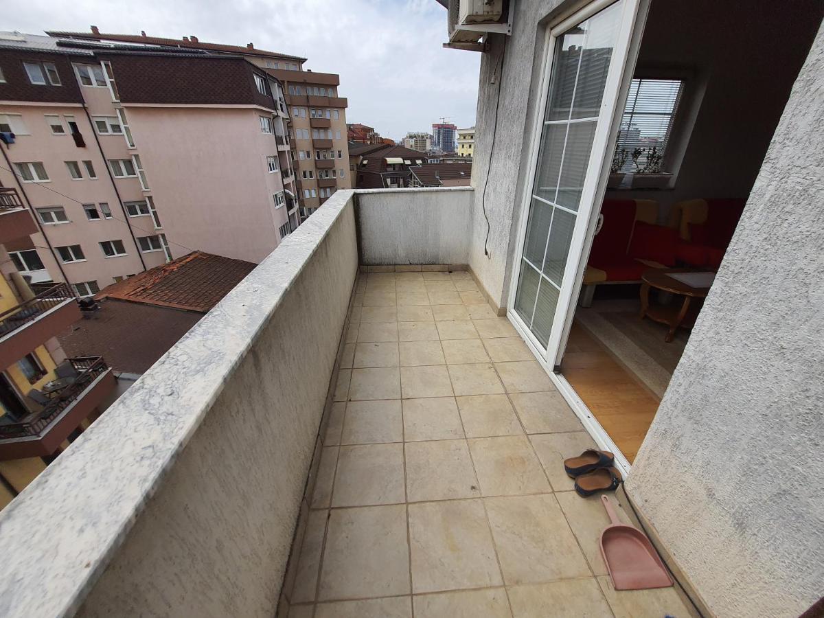 Zogu Apartments - City View Pristina Kültér fotó